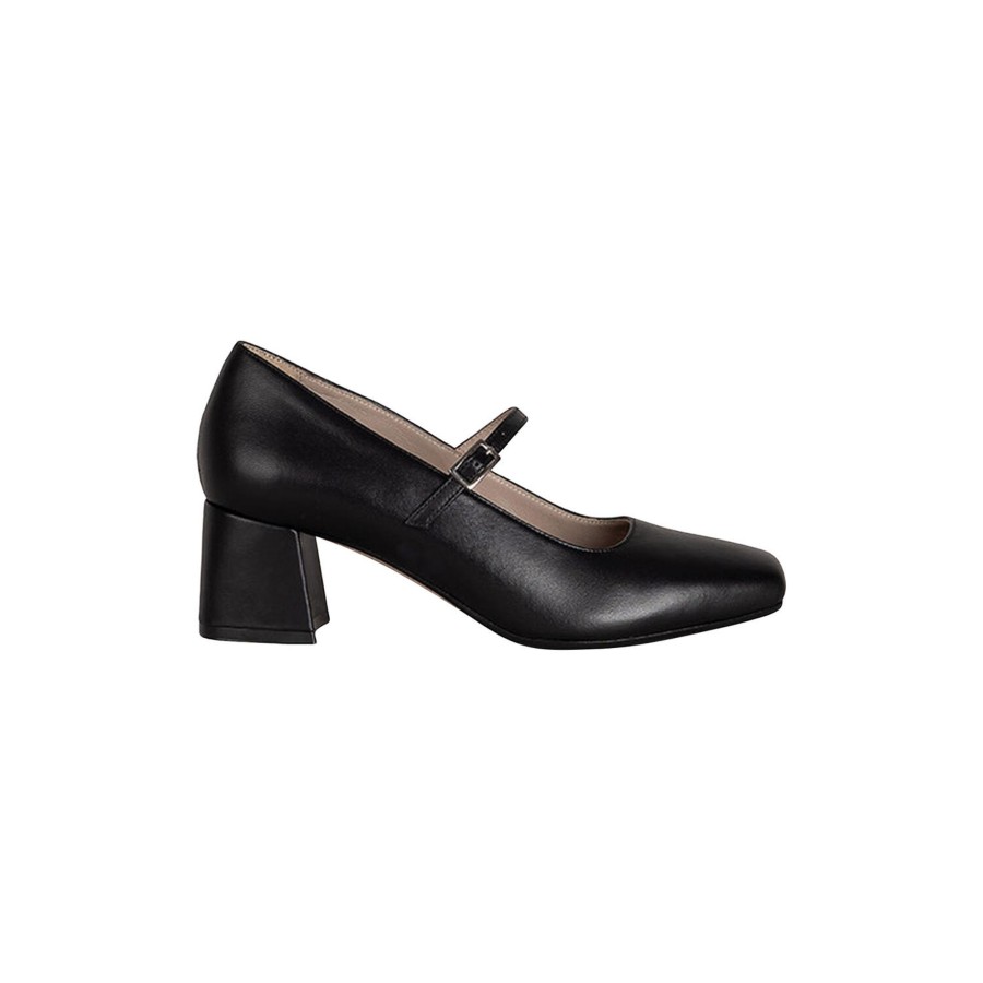 Dame Roccamore Hoje Haele | Celeste, Black